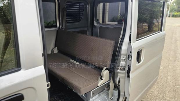 Suzuki Every Wagon 2019 Silver