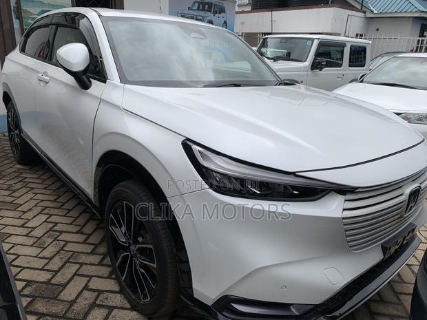 Honda Vezel 1.5 Hybrid 2WD 2021 White