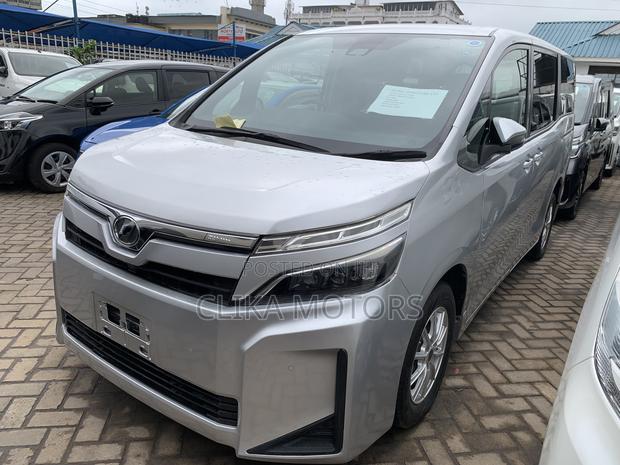 Toyota Voxy X 2WD 7-Seater 2020 Silver