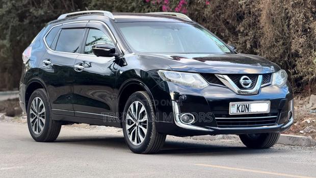 Nissan X-Trail 2.0 Petrol AWD 2016 Black