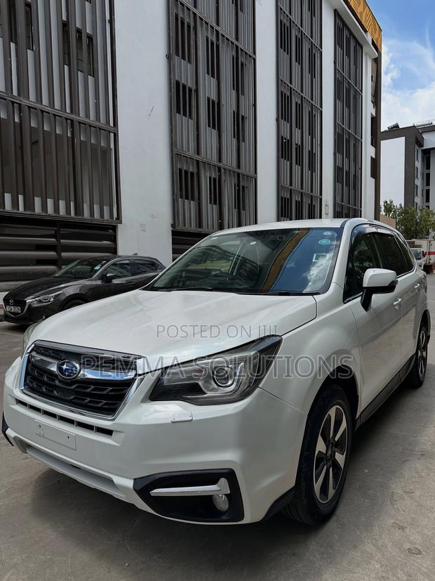 Subaru Forester 2.0XT Premium 4dr SUV AWD (2.0L 4cyl Turbo CVT) 2015