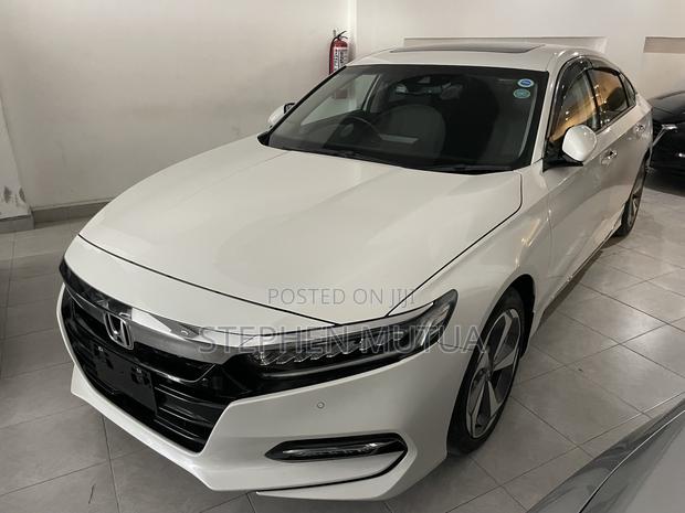 Honda Accord Hybrid 2020 White