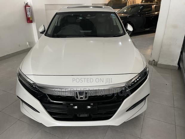 Honda Accord Hybrid 2020 White
