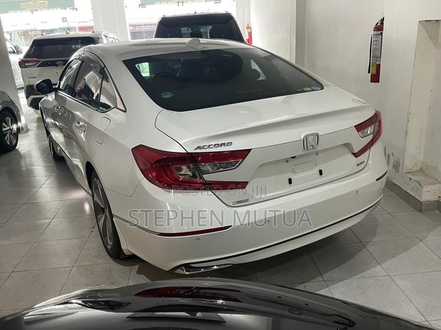 Honda Accord Hybrid 2020 White