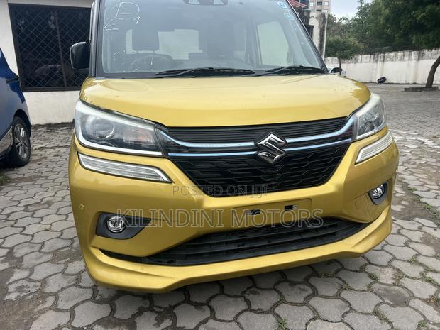Suzuki Solio 2019 Green