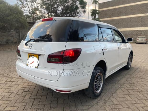 Nissan Wingroad 2011 White