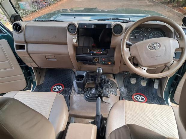 Toyota Land Cruiser 79 Series 2014 Green