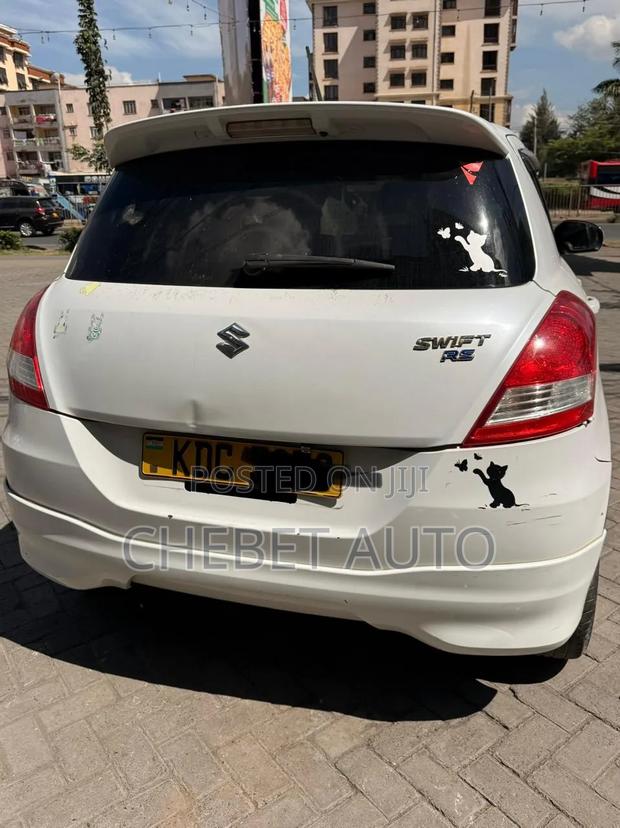 Suzuki Swift 2015 White