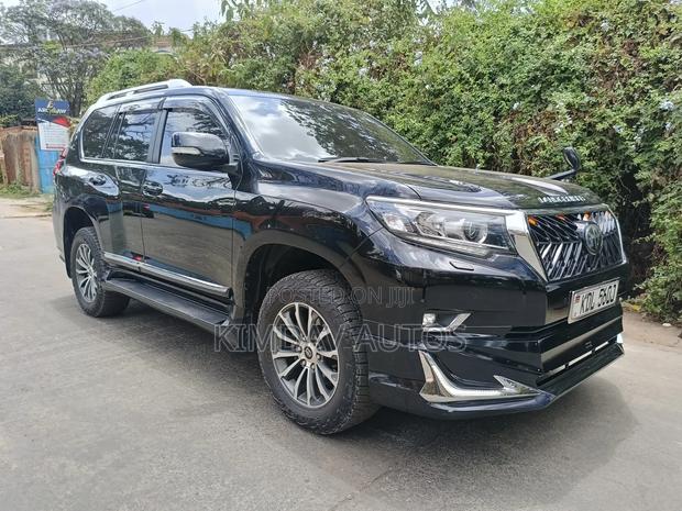 Toyota Land Cruiser Prado 2016 Black