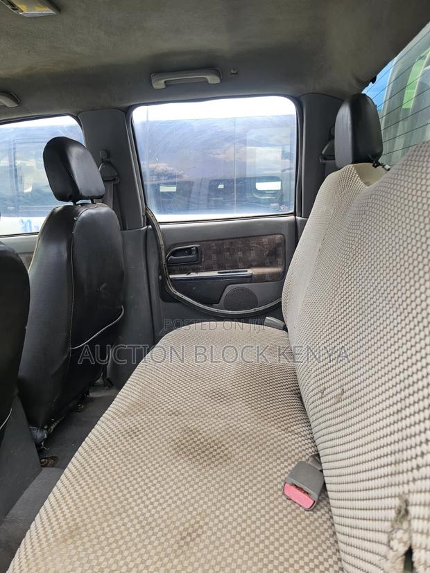 Isuzu D-MAX 2009 White