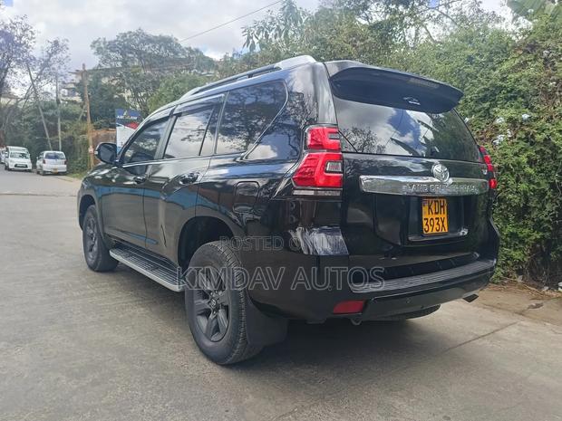 Toyota Land Cruiser Prado 3.0 TD 2013 Black