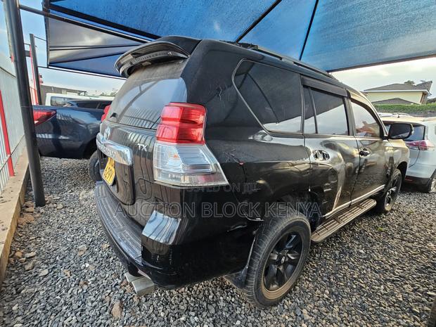 Toyota Land Cruiser Prado 2.7 i 2010 Black