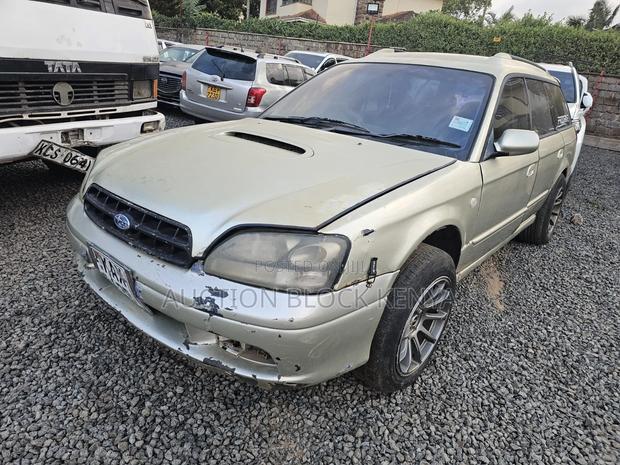 Subaru Legacy 1999 Silver