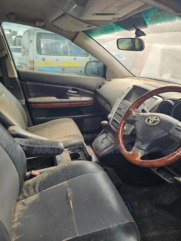 Toyota Harrier 2.4 2006 Silver
