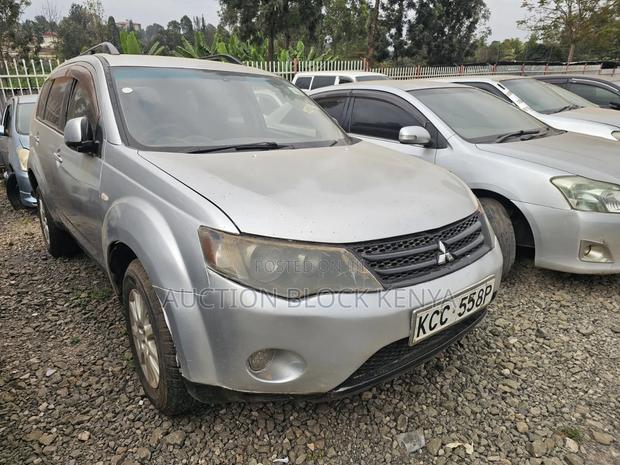 Mitsubishi Outlander 2008 Silver