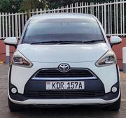 Toyota Sienta 2016 White for sale