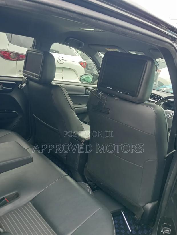 Toyota Corolla Fielder 2019 Black