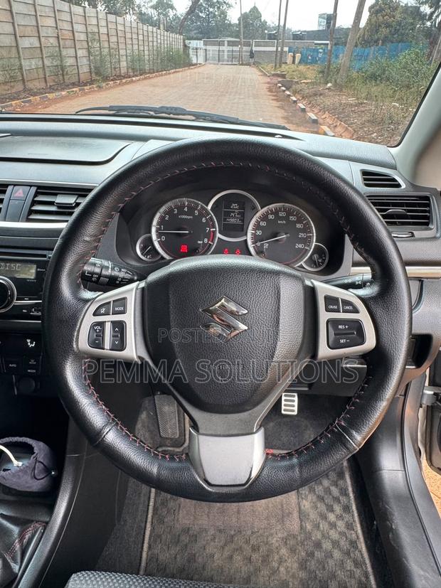Suzuki Swift 2016 Gray