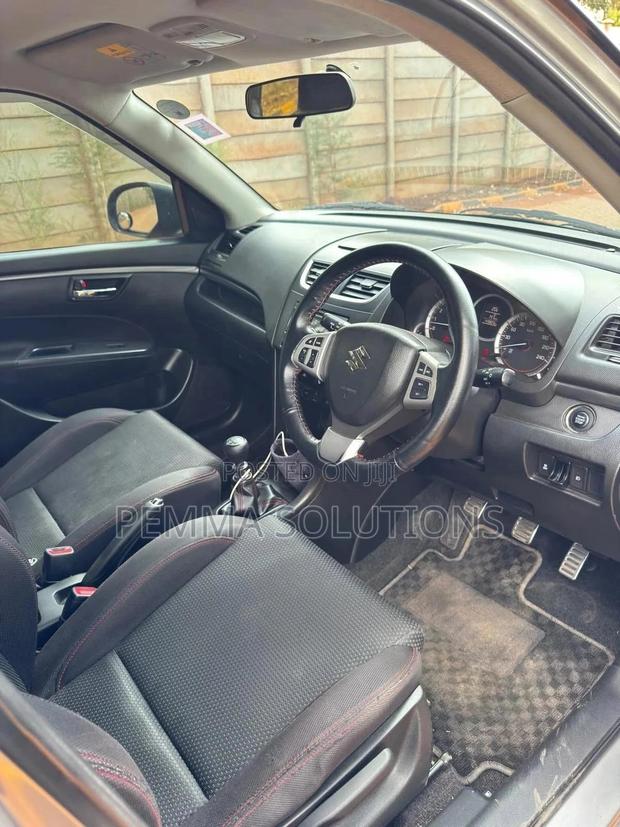 Suzuki Swift 2016 Gray
