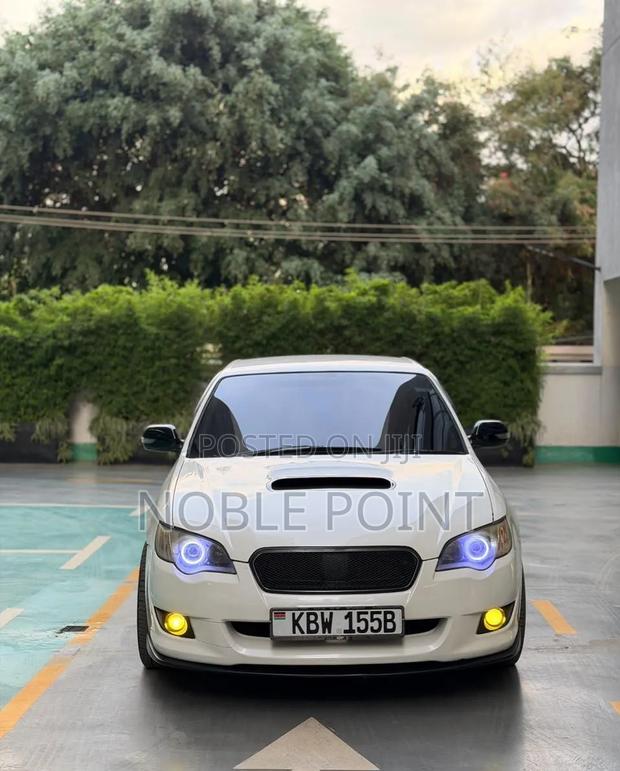 Subaru Legacy 2007 White