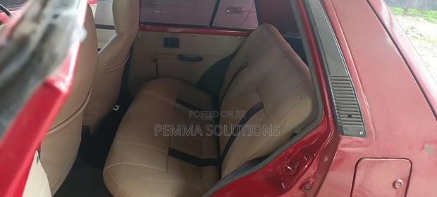 Toyota Starlet 1999 Red