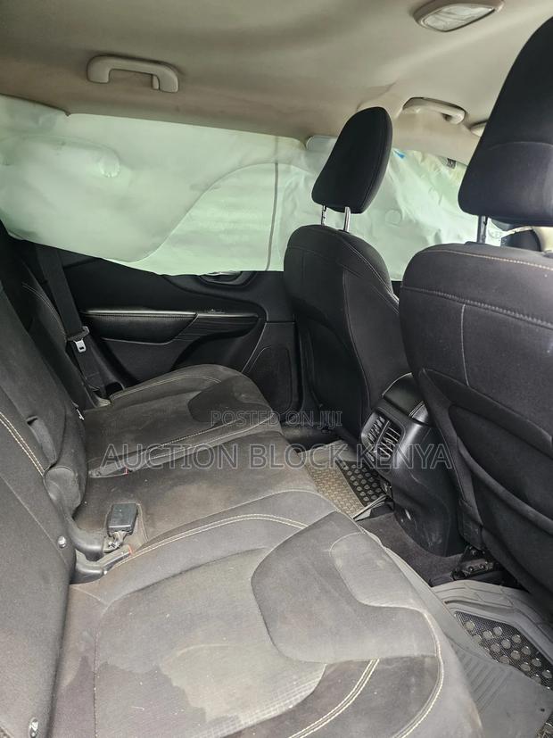 Jeep Cherokee 2015 Black