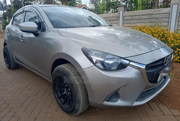 Mazda Demio 2015 Gray