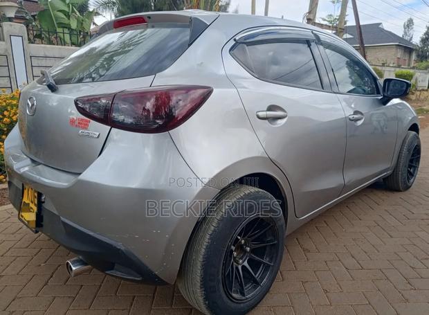 Mazda Demio 2015 Gray