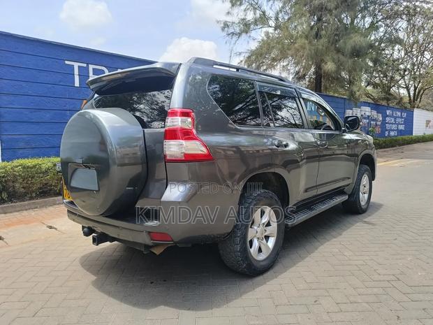 Toyota Land Cruiser Prado 3.0 D-4D (190 Hp) 7 seats 2014 Gray