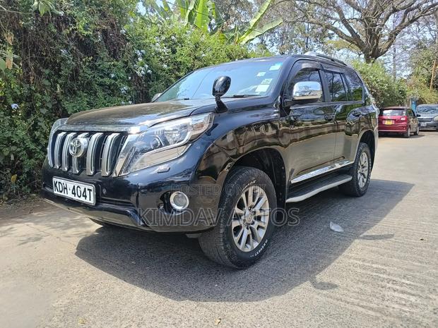 Toyota Land Cruiser Prado 2015 Black