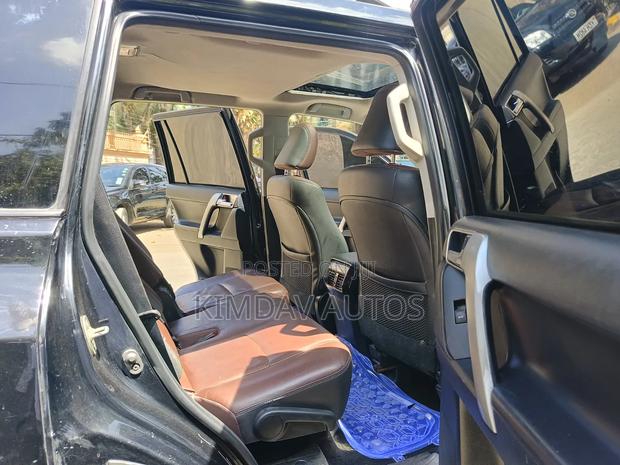 Toyota Land Cruiser Prado 2015 Black