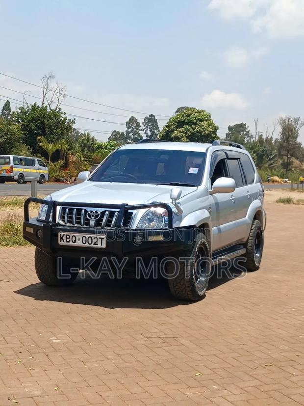 Toyota Land Cruiser Prado 2006 Silver