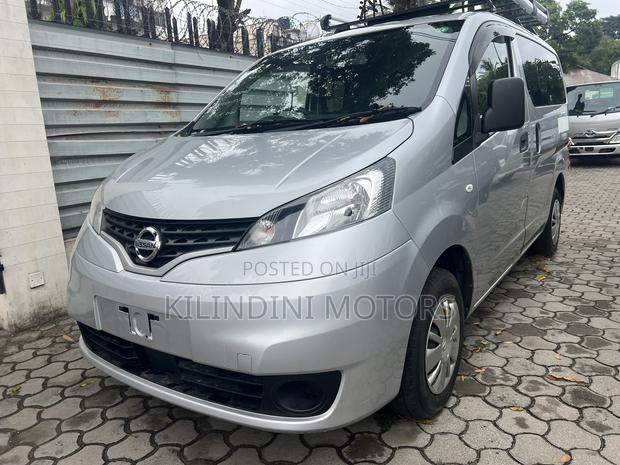 Nissan NV200 2019