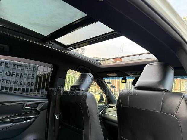 Toyota Harrier 2020 Off white