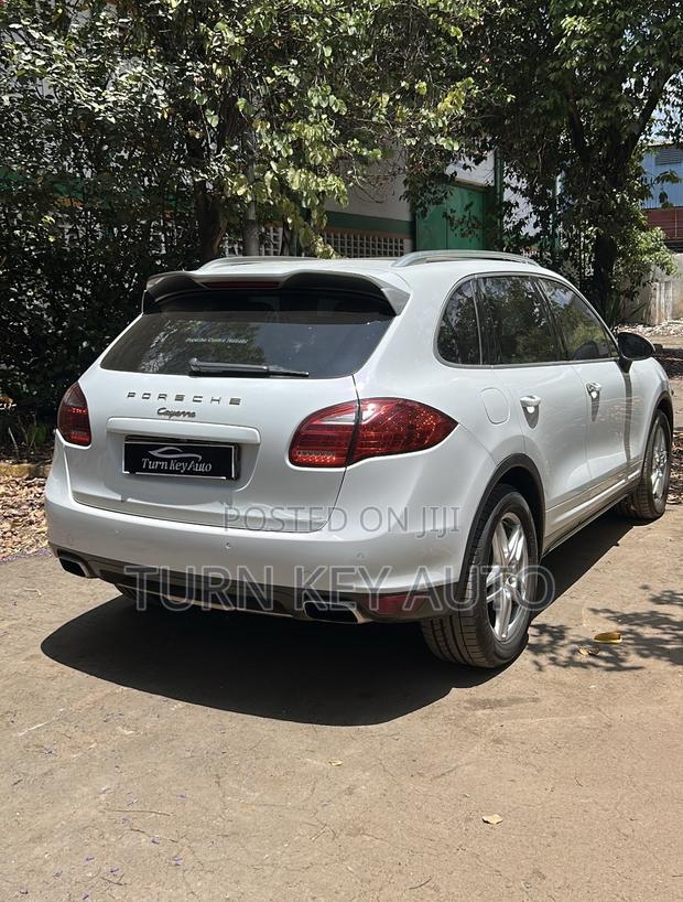 Porsche Cayenne 4dr SUV AWD (3.6L 6cyl 6M) 2014 White