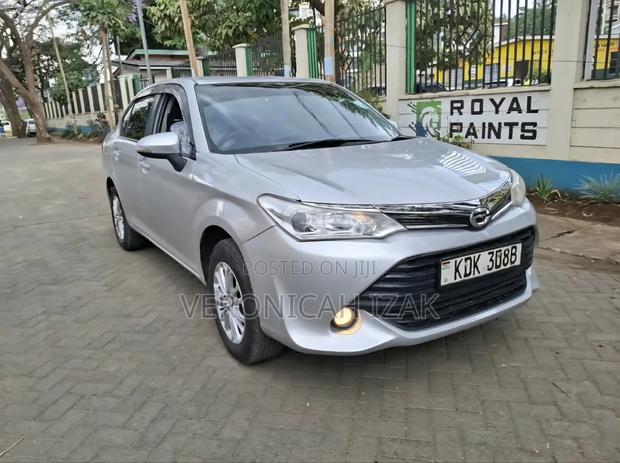 Toyota Axio 2015 Silver