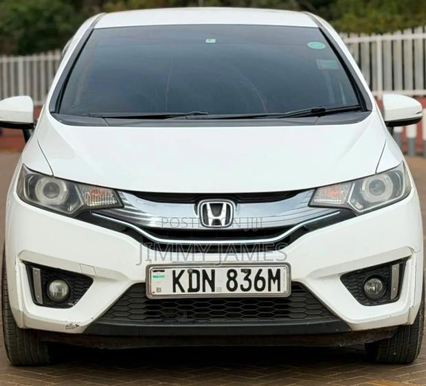 Honda Fit 2016 White