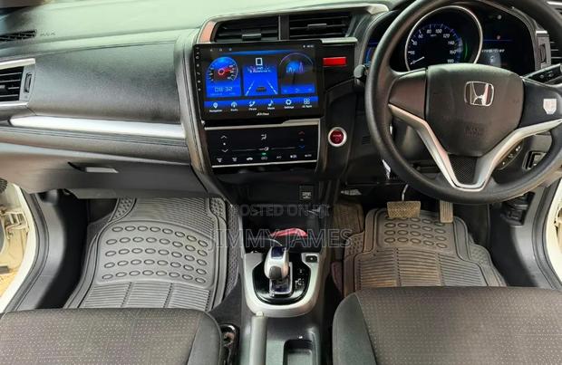 Honda Fit 2016 White