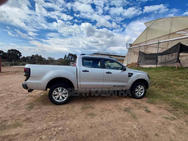 Ford Ranger Wildtrak 2015 Silver