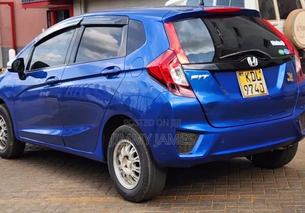 Honda Fit 2016 Blue