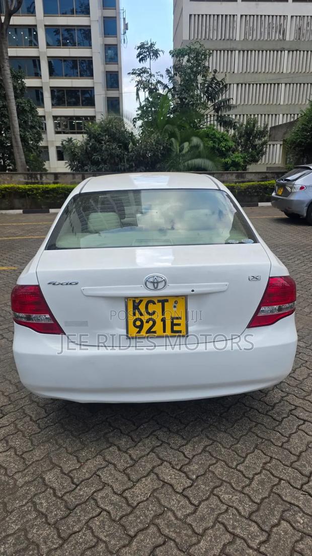 Toyota Axio 2011 Off white