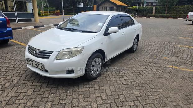 Toyota Axio 2011 Off white
