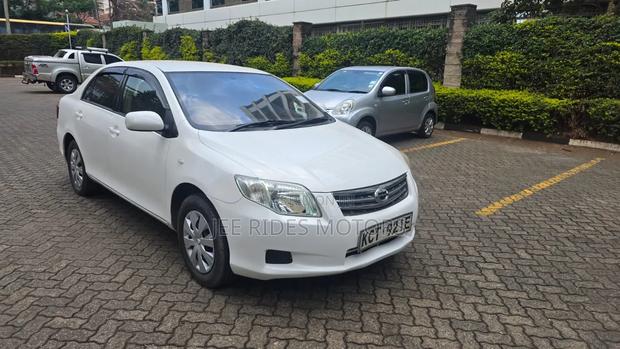 Toyota Axio 2011 Off white