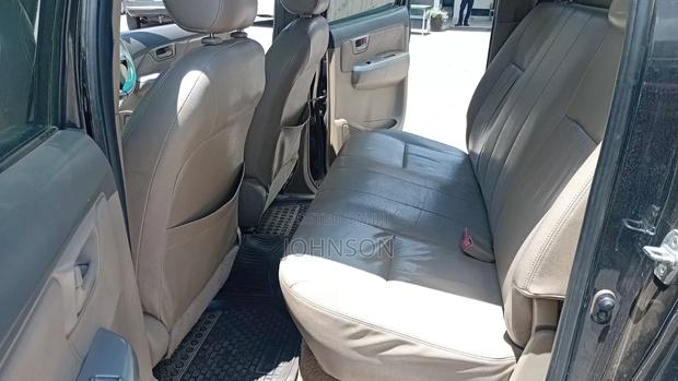 Toyota Hilux 3.0 D-4D 4x4 2012 Black
