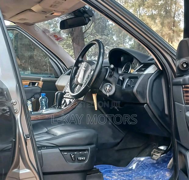 Land Rover Range Rover Sport 2008 Gray