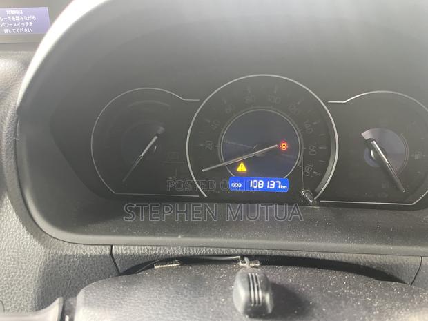 Toyota Noah 1.8 FWD Hybrid (7 seater) 2019 Black
