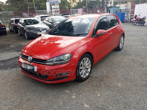 Volkswagen Golf 2014 Red