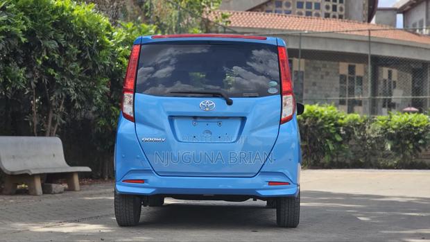 Toyota Roomy 1.0 FWD 2019 Blue