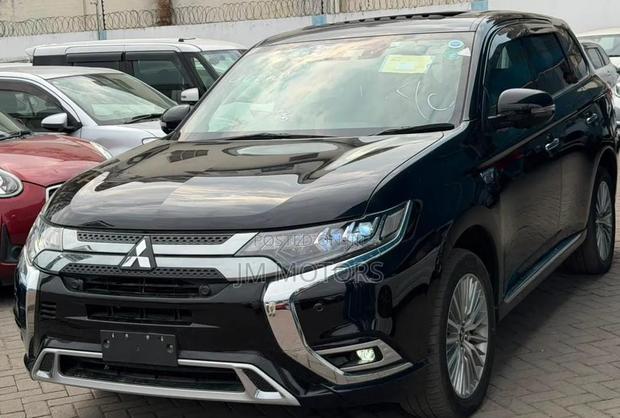 Mitsubishi Outlander 2020 Black