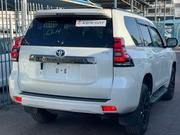 Toyota Land Cruiser Prado 2019 White for sale